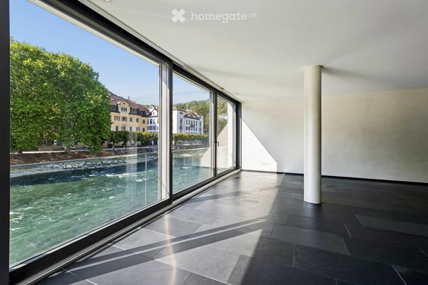 Repräsentatives Wohnen auf 168m2 direkt am Fluss: 3.5 Zimmer in Ennetbaden 2