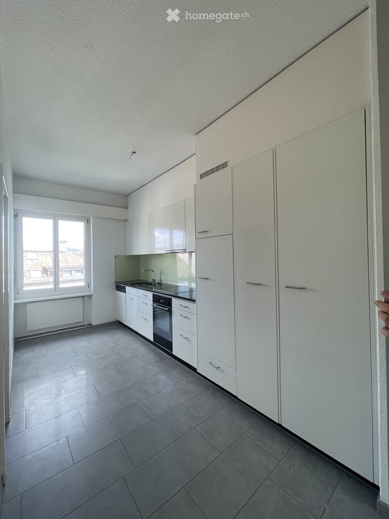 Charmante 3.5-Zimmer-Wohnung in Enge – sofort verfügbar 6