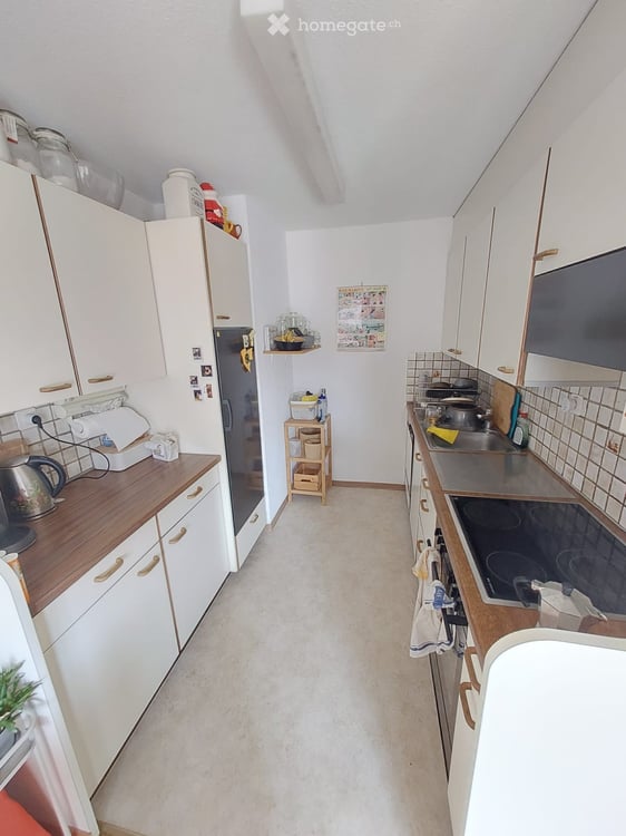 Zwischenmiete 3 Monate + Möbliert + Stellplatz im Langstrassenquartier 4