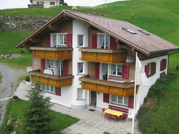 2-1/2 Zimmer Ferienwohnung in den Urner Bergen 10