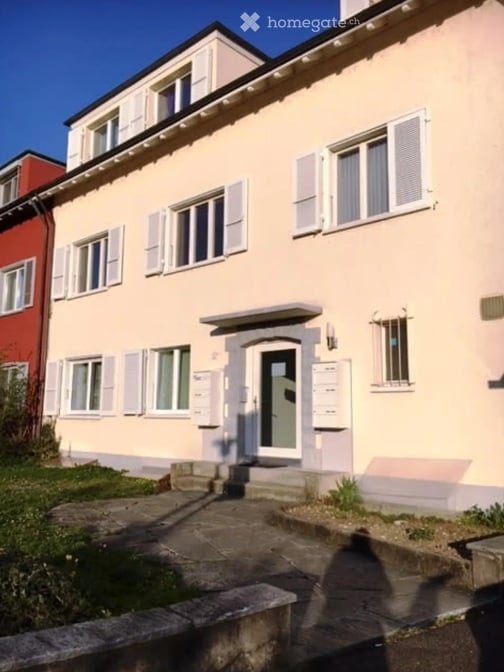 4-Zimmer-Maisonettewohnung in kleinem Mehrfamilienhaus mit Garten zur Mitbenützung