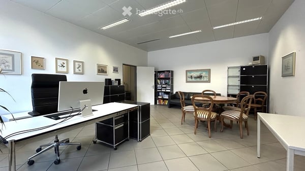 Bürofläche an ruhiger Top-Lage - Autoeinstellplätze verfügbar 2
