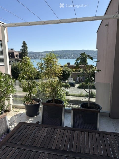 Einfamilienhaus als Doppelhaushälfte in Kilchberg ZH 2