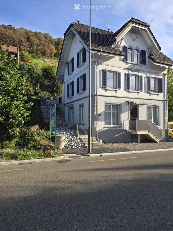 Bemerkenwertes und aussergewöhnliches 3-stöckiges Einfamilienhaus in Balgach (NEU (2026) saniert) 2