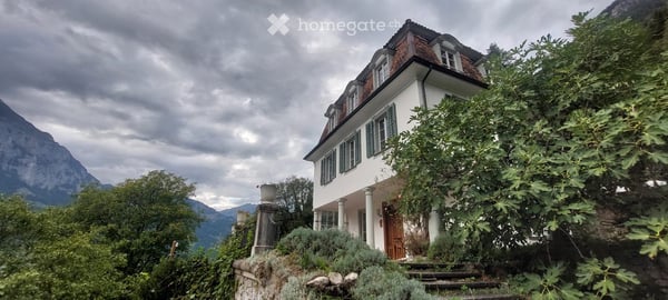 Traumhaftes Wohnen mit Historie und Panoramablick . Einzigartiges 6.5 Zimmer Haus in Altdorf UR