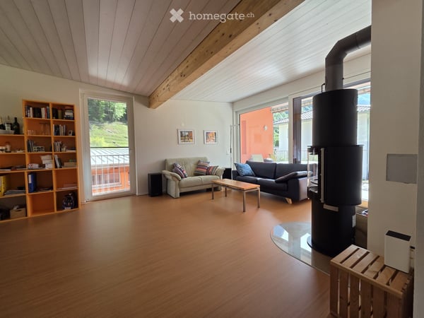 Moderne 3.5-Zimmer-Wohnung mit Weitsicht in Dongio / Appartamento 3,5 locali luminoso 5