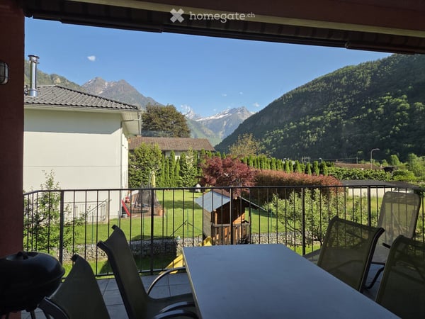 Moderne 3.5-Zimmer-Wohnung mit Weitsicht in Dongio / Appartamento 3,5 locali luminoso 13
