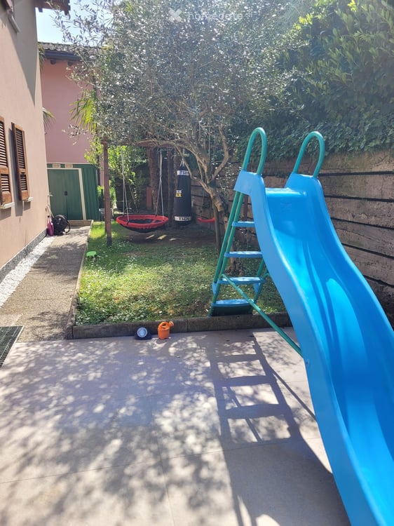 Bella casa unifamiliare con giardino e fantastica vista lago - Riva San Vitale TI 18