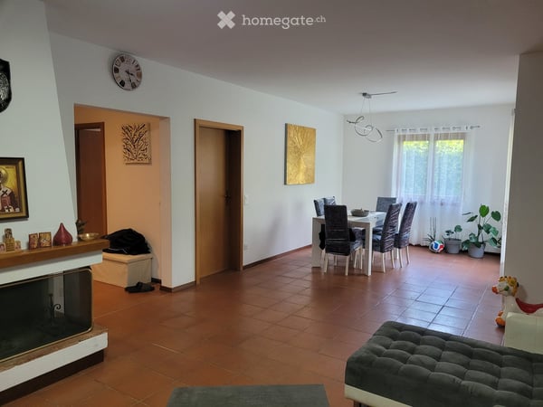 Bella casa unifamiliare con giardino e fantastica vista lago - Riva San Vitale TI 13