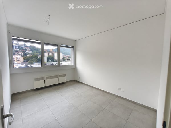 Beautifil and completely new apartment in Chiasso 4