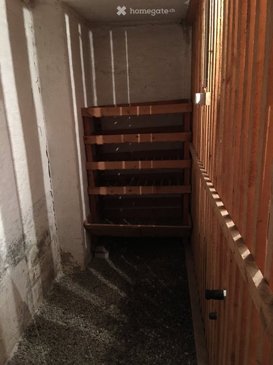 3.5 Zimmer Wohnung, im obersten Stock mit schöner Aussicht 15
