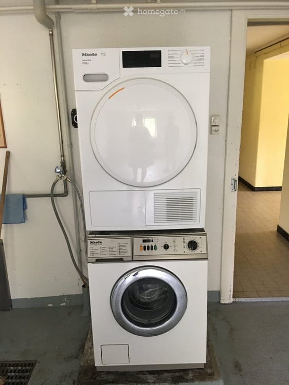 3.5 Zimmer Wohnung, im obersten Stock mit schöner Aussicht 14