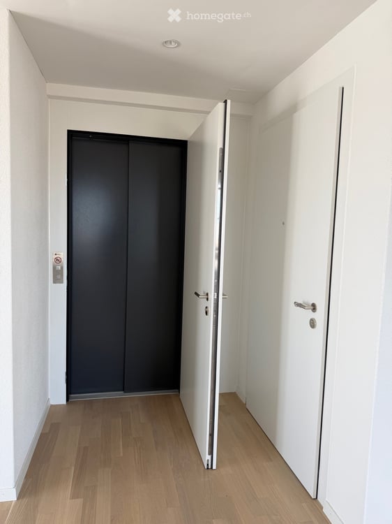 Attika mit direktem Liftzugang – 3.5 Zimmer über den Dächern von Zürich-Nord 3