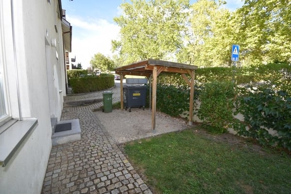 Sonnige 4.5 Zimmer-Wohnung mit grosser Terrasse an ruhiger und kinderfreundlichen Lage in Wiedikon 16