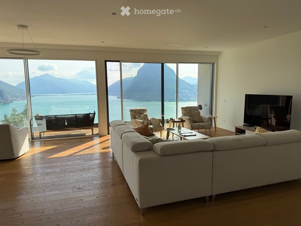 Ampio appartamento con grande terrazza e vista lago a Ruvigliana 2