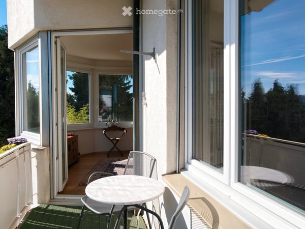 Apartment with breath-taking lake and mountain view on Zürichberg 5