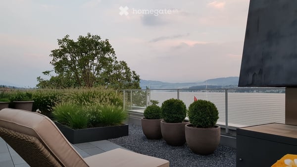 Exklusive Attikawohnung mit privatem Seeanstoss 9