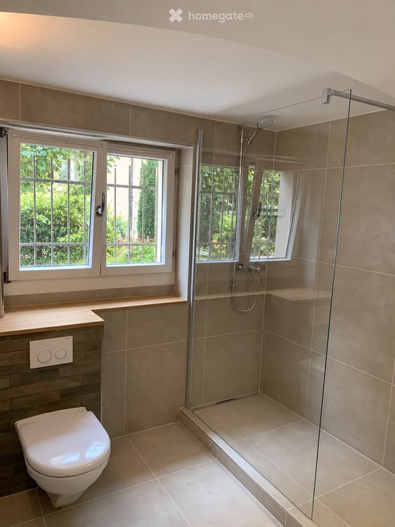 Bright and newly renovated 2.5-room apartment | Zurich Klusplatz (District 7) 6