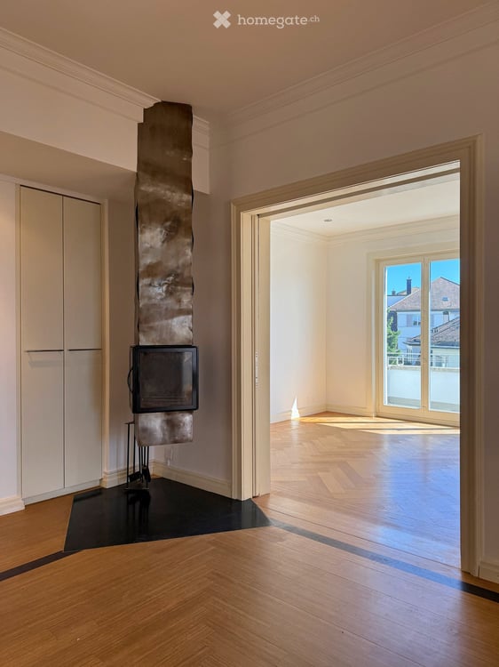 5-Zimmer-Bijou am Zürichberg mit Einzelgarage, 2 Balkonen und wunderbarer Sicht über die Stadt 10