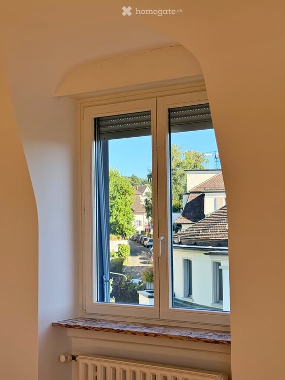 5-Zimmer-Bijou am Zürichberg mit Einzelgarage, 2 Balkonen und wunderbarer Sicht über die Stadt 3