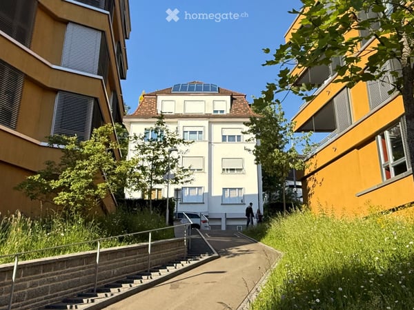 5-Zimmer-Bijou am Zürichberg mit Einzelgarage, 2 Balkonen und wunderbarer Sicht über die Stadt 7