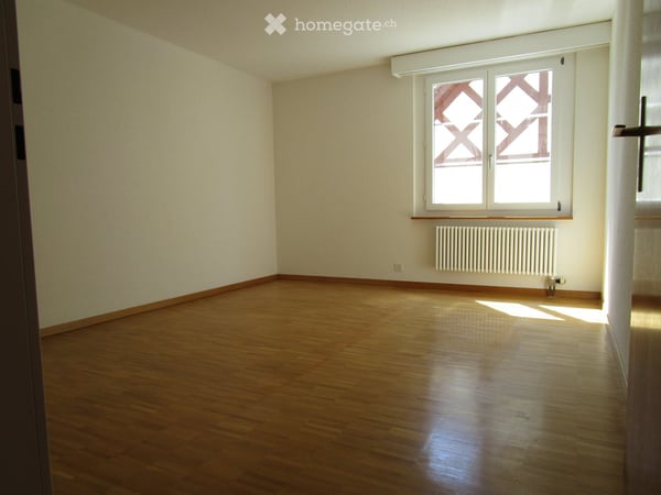 3,5 Zimmer-Wohnung an ruhiger, zentraler Wohnlage im alten Dorfkern von Hettlingen 5