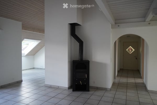 Schöne 5-Zimmer-Maisonette-Wohnung in Gränichen 2