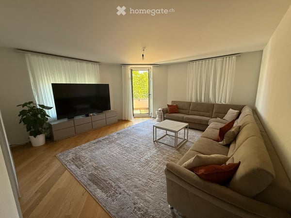 Grosszügige 5.5-Zimmer-Wohnung an der Limmatstrasse – ab 1. Dezember 2026 3