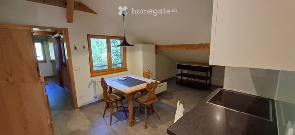Helle, gemütliche Dachwohnung in Valbella 4