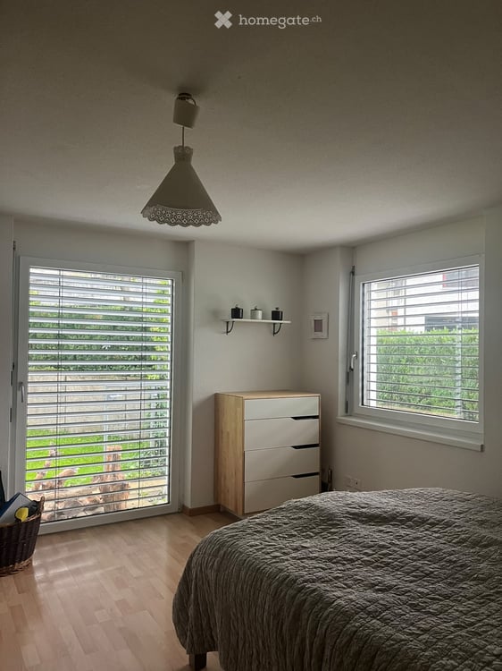 Helle und moderne 3.5 Zimmer Wohnung mit einem südländischen Garten in Niederurnen-GL- zu vermieten! 10