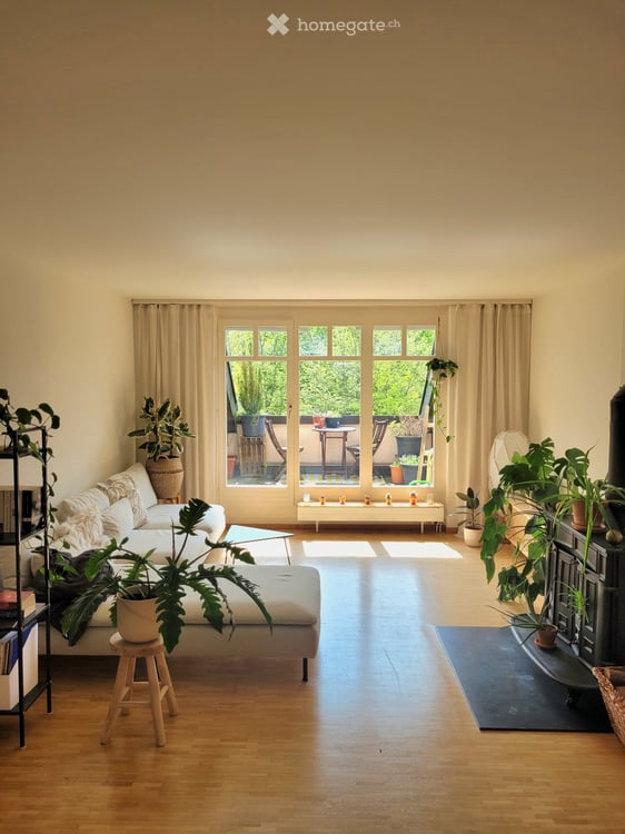 3.5 Zi möblierte Maisonette (46qm) mit sonnigem Balkon , befristet 6-7 Monate 1