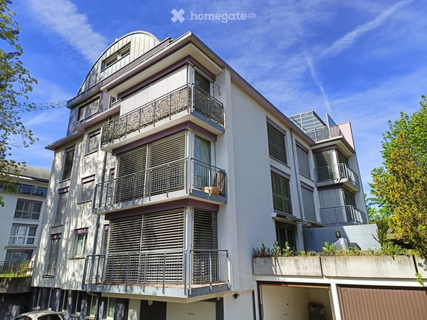 3.5-Zi-Wohnung mit Wintergarten und Wirtschaftsraum in Neuenhof 2