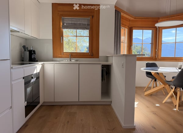 Charmante & moderne 3-Zimmer-Wohnung mit grossem Balkon und herrlicher Bergsicht in Trin Dorf 19