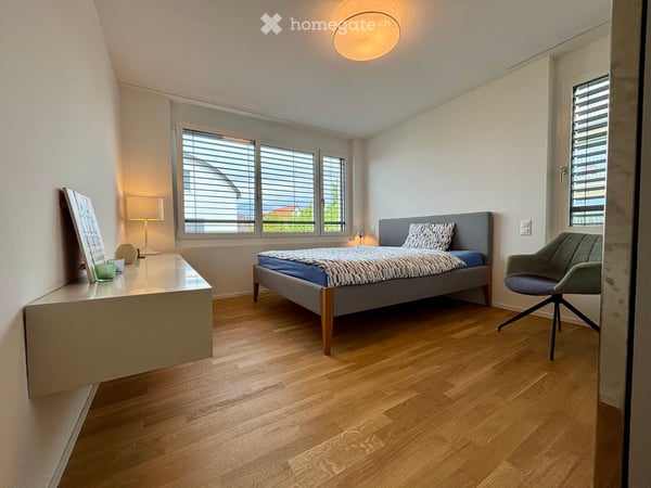 4.5-Zimmer-Wohnung mit Aussicht, an schöner Lage über dem Zürichsee 7