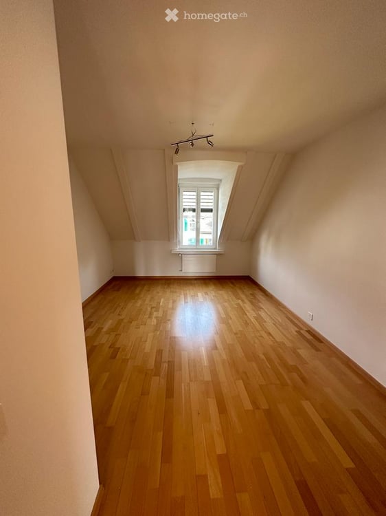Exklusive 3.5-Zimmer-Dachwohnung an der Sonneggstrasse 9