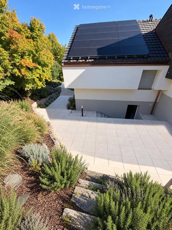 Mediterraner Charme am Lindberg – erneuertes 5½-Zimmer-Doppeleinfamilienhaus 7
