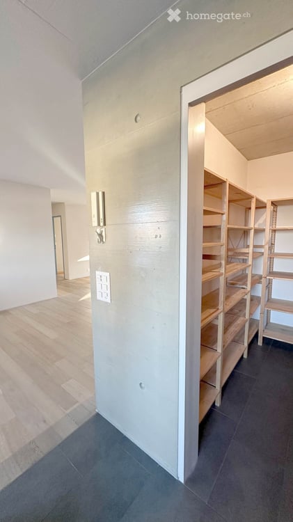 Grosszügige und helle 4.5-Zimmer-Wohnung im Minergie-Standard im Zentrum von Lachen zu vermieten 10