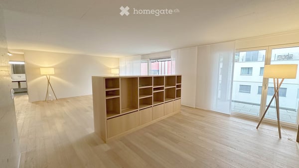Grosszügige und helle 4.5-Zimmer-Wohnung im Minergie-Standard im Zentrum von Lachen zu vermieten 3