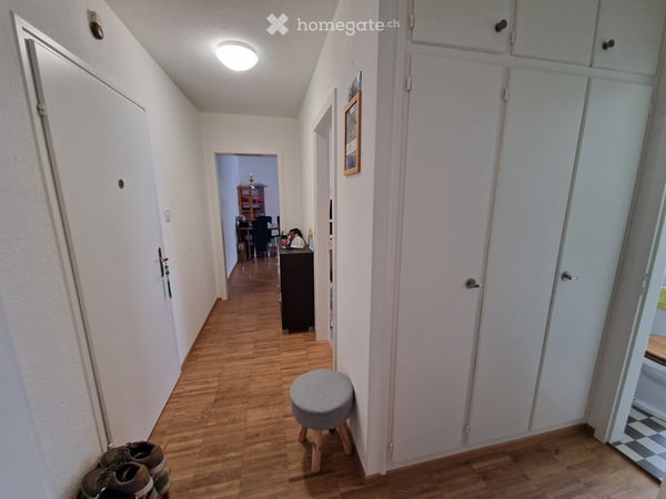 gemütliche 2-Zimmer Wohnung mit Balkon und Aussicht 4