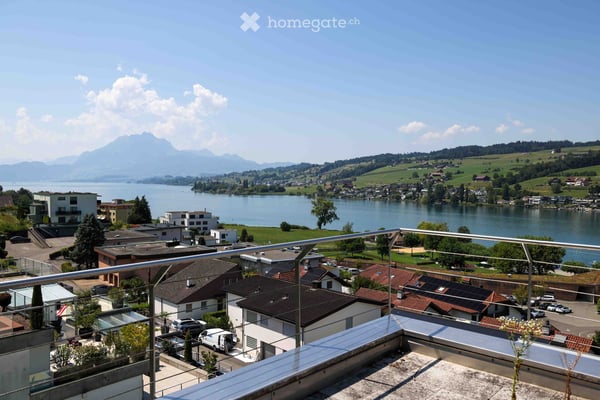 Attikawohnung mit Terrasse und Dachgarten