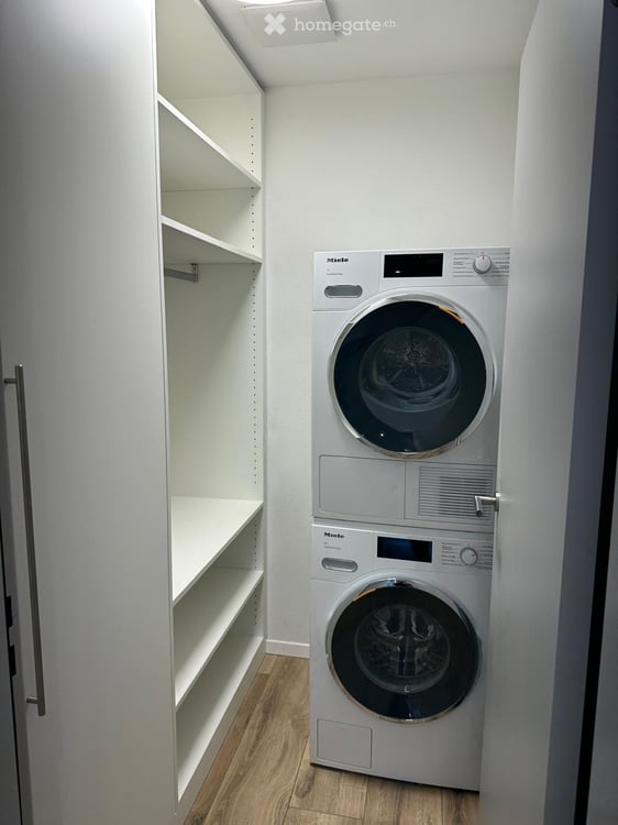 Nachmieter gesucht für wunderschöne, sonnige 4½-Zimmer-Parterrewohnung mit Garten 6