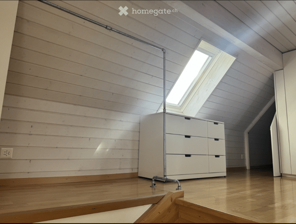 2.5-Room Maisonette with Private Rooftop Terrace in Zurich Old Town 7