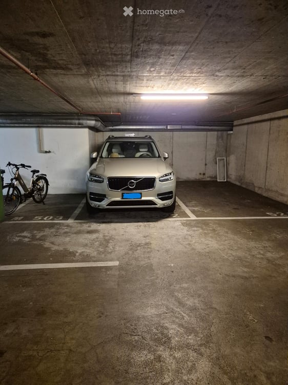 Underground parking in Genève centre 14