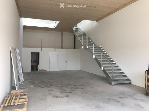 Gewerbehaus zur Mühle, 8156 Oberhasli 2