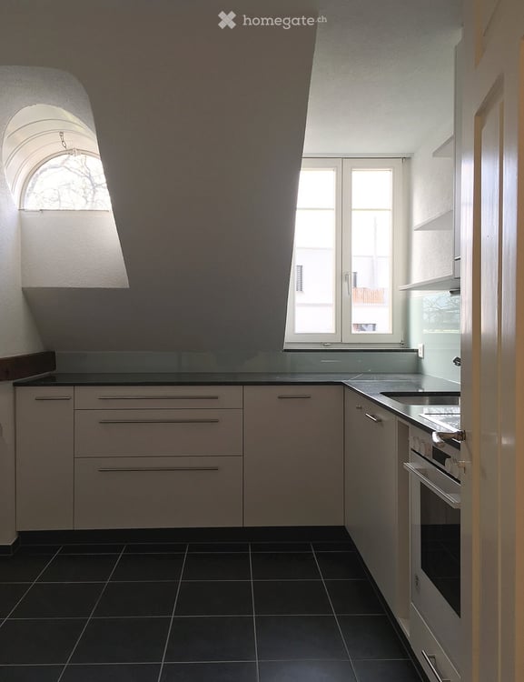 Charmante 3.5-Zimmer-Dachwohnung an der Neuhofstrasse in Dübendorf 7