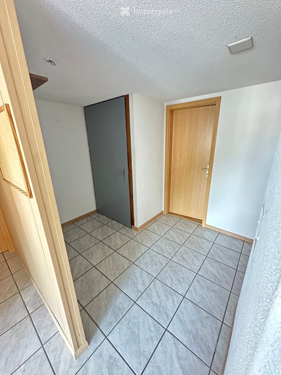 Dachwohnung in Bilten 2