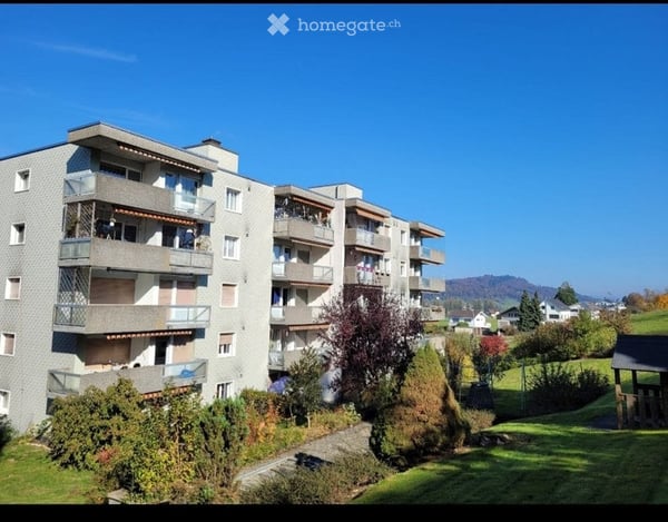 Sonnige 3.5-Zimmer-Wohnung mit eigenem Gartensitzplatz!