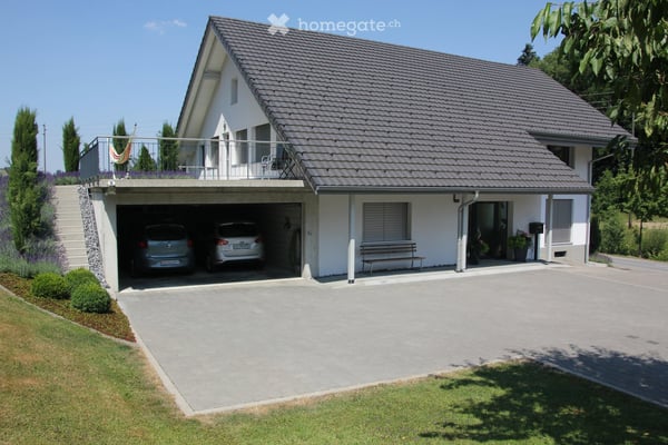 Grosszügiges 8.5-Zimmer-Einfamilienhaus an ruhiger, naturnaher Lage 14