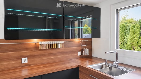 Exklusive 3.5-Zimmer-Dachwohnung mit Weitsicht in Dänikon 10