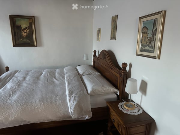 Möblierte 1.5-Zimmer-Wohnung in historischem Gebäude in Caslano 2